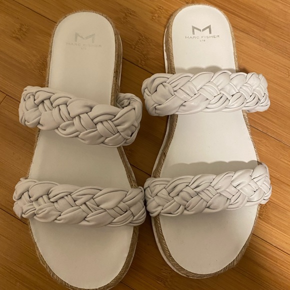 Marc Fisher White Slide Sandal - Picture 4 of 9